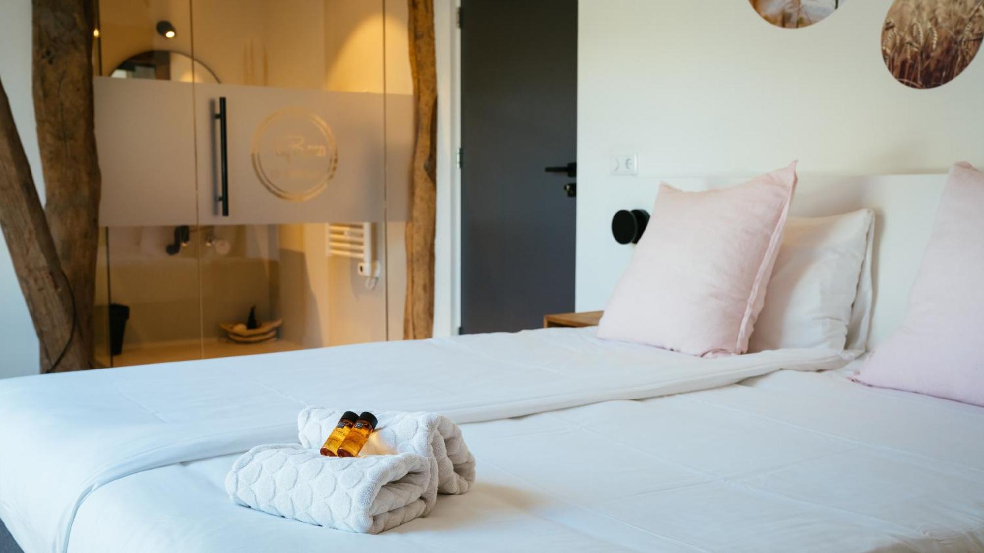 Bij Boon Bed & Breakfast Peize Bagian luar foto